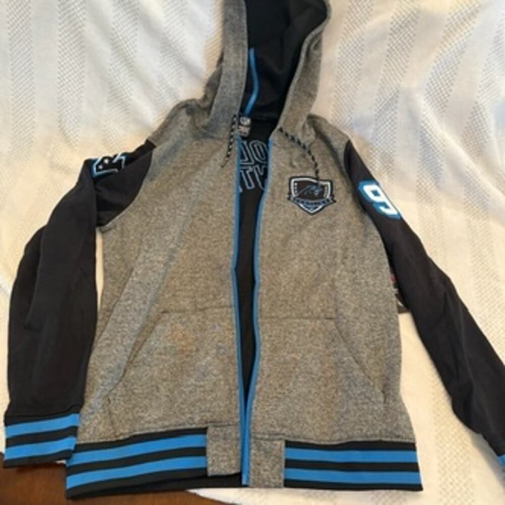 nwt new NFL carolina panthers hooded zip up sweatshirt size small S